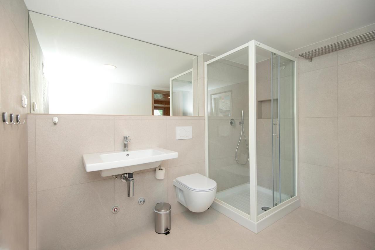 Zotlar House Hotel Бохин Екстериор снимка